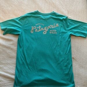 Patagonia Teal Surf Wear Men's Shirt